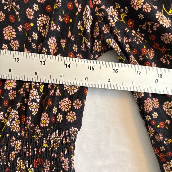 Boden‎ Black Floral jersey mini Dress 4 - Picture 5 of 10